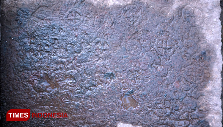 Situs-Candi-Tribhuwana-Tunggadewi-yang-terletak-3.jpg