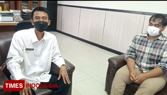 Wakil Wali Kota Banjar didampingi Atlit Kota Banjar mengajak masyarakat menonton film Zerre Pendekar Ufuk Timur (foto:Susi/TIMES Indonesia)