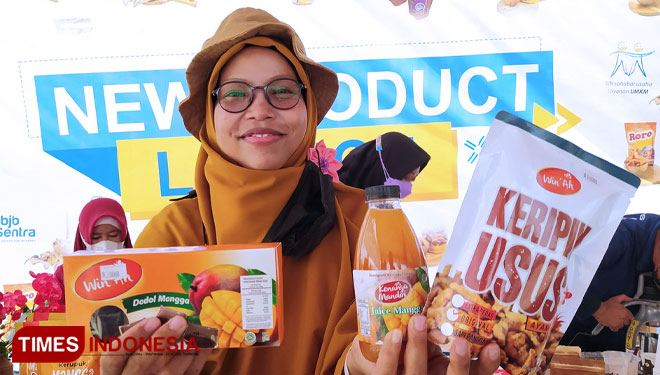 Mengenal Darwinah, Wanita yang Sukses Membina 1600 UMKM Indramayu | TIMES  Indonesia