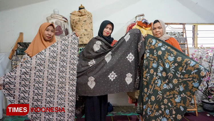 Batik Cabe b
