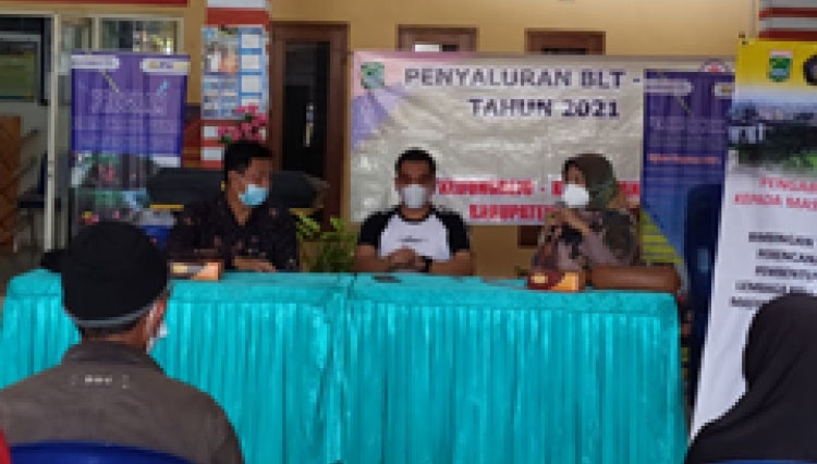 Pengabdian masyarakat di Desa Kedungrejo, Kecamatan Pakis, Kabupaten Malang. (FOTO: JIE FEB UB for TIMES indonesia)