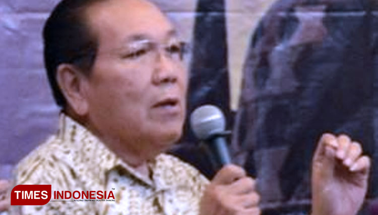 Prof DR Ir Nelwan Dipl HE, pakar hidrologi Undip Semarang. (FOTO: Humas Polres Cilacap for TIMES Indonesia) 