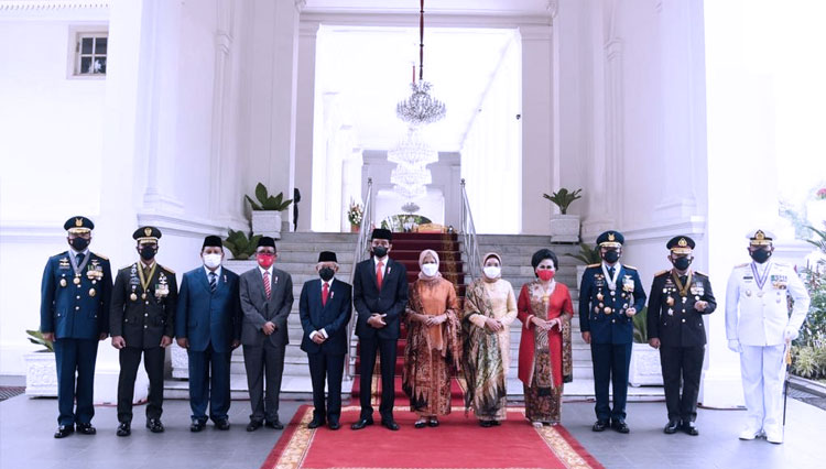 Menhan Prabowo hut ke 76 tni 3