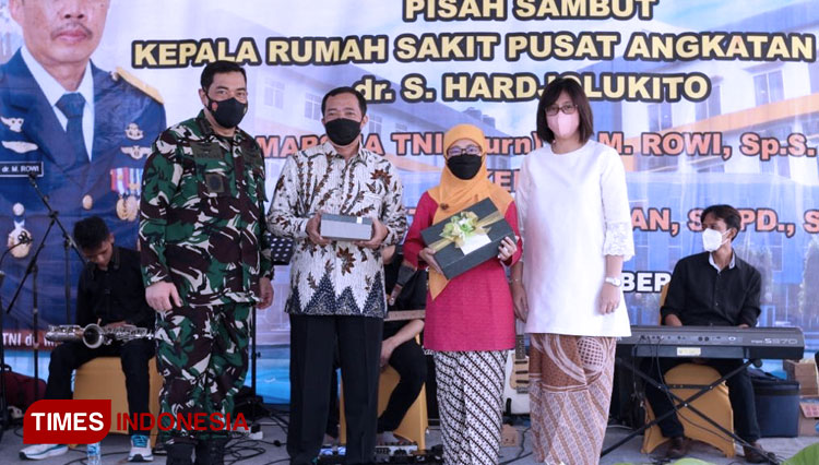 Hardjolukitodari-Marsma-2.jpg
