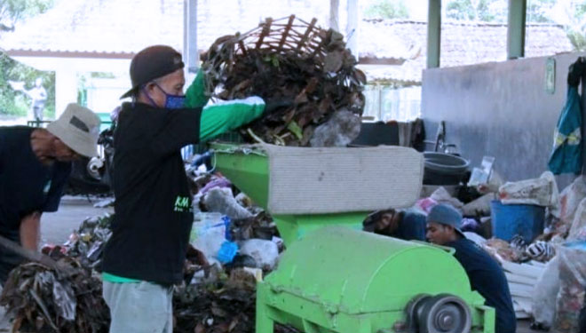 Ilustrasi program Tempat Pengelolaan Sampah Reduce, Reuse, dan Recycle (TPS-3R).(FOTO: Biro Komunikasi Publik Kementerian PUPR)