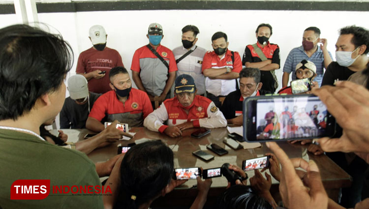 APELLTI Ajukan keberatan atas hasil lelang pabrik PT. Kertas Leces. (FOTO: Ryan/TIMES Indonesia)