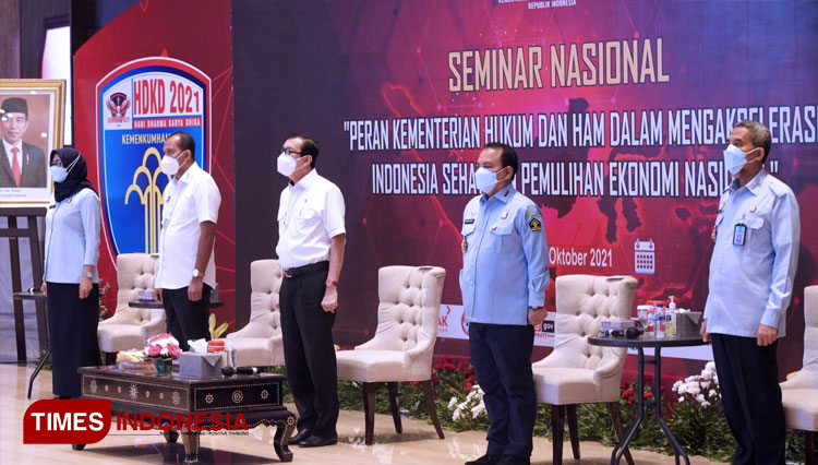 Kegiatan Seminar Nasional dengan tema  yang digelar oleh Kementerian Hukum dan HAM yang diikuti juga oleh jajaran Lapas Majalengka melalui virtual. (FOTO: Lapas IIB Majalengka for TIMES Indonesia)