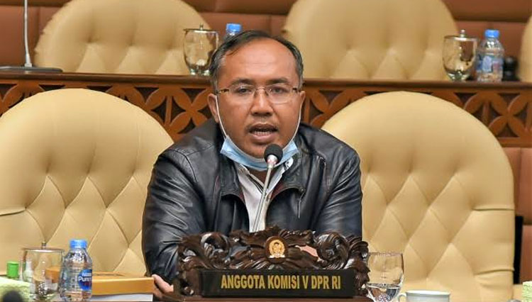 Anggota Komisi V DPR RI Suryadi Jaya Purnama - (FOTO: dok DPR RI)