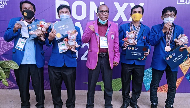 Setelah Menunggu 10 Tahun, Tim Catur Riau Raih Medali di PON