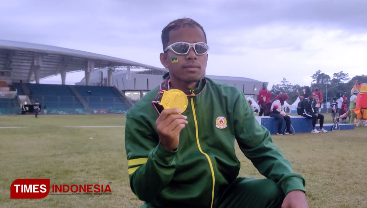 Yudi Dwi Nugroho, pelari asal Banyuwangi meraih medali emas di PON XX 2021 Papua. (FOTO: Humas KONI Banyuwangi for TIMES Indonesia)