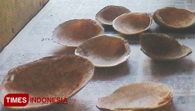Bekas tumpukan kerang berukuran besar yang didapat dari goa Sutrareregan (Foto : Syamsul Ma'arif/ TIMES Indonesia)
