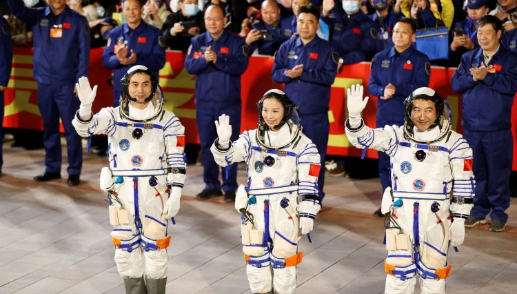 Astronot china