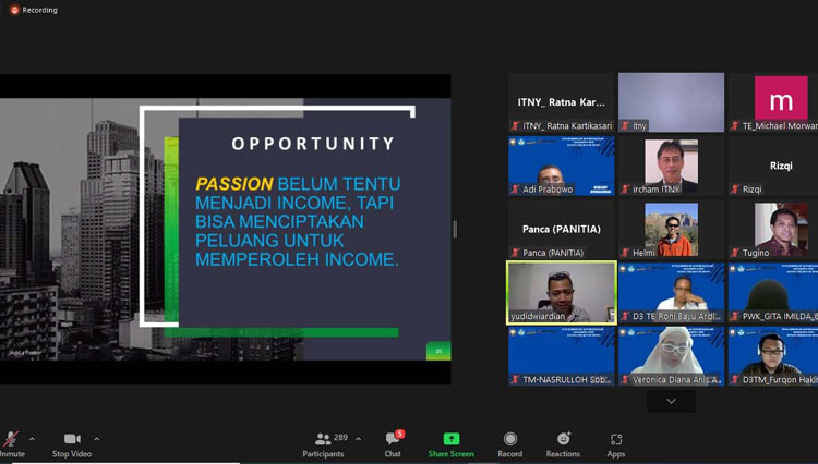 Suasana bertema Pengembangan Kewirausahaan Menuju Inkubator Bisnis yang diselenggarakan ITNY secara virtual. (FOTO: Humas ITNY for TIMES Indonesia)