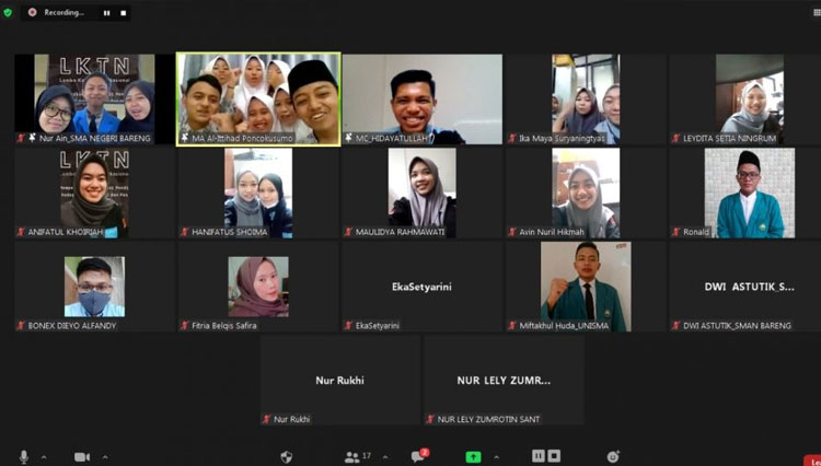 Kegiatan pembukaan LKTN dan presentasi KTI yang digelar secara virtual oleh BEM FKIP UNISMA.