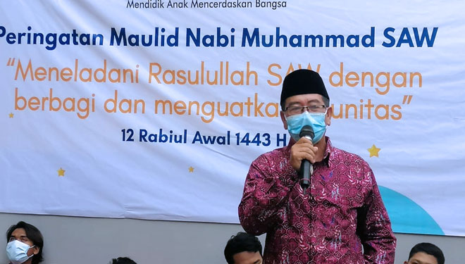 Yayasan Hidayah Umat Surabaya b