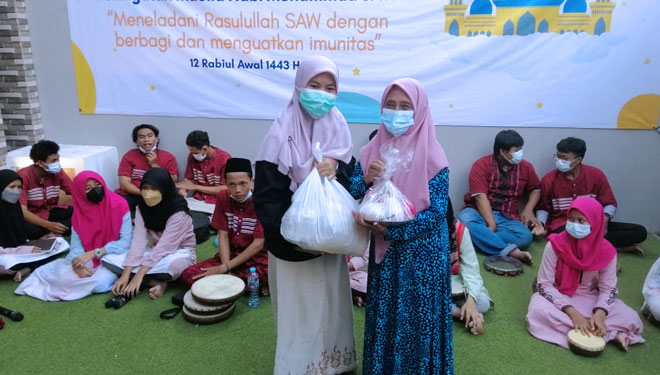 Yayasan Hidayah Umat Surabaya c