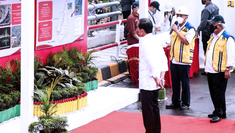 Presiden RI Jokowi 4