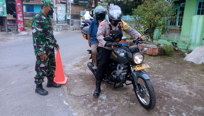 Polisi di Majalengka Antar Jemput Warga ke Lokasi Vaksinasi