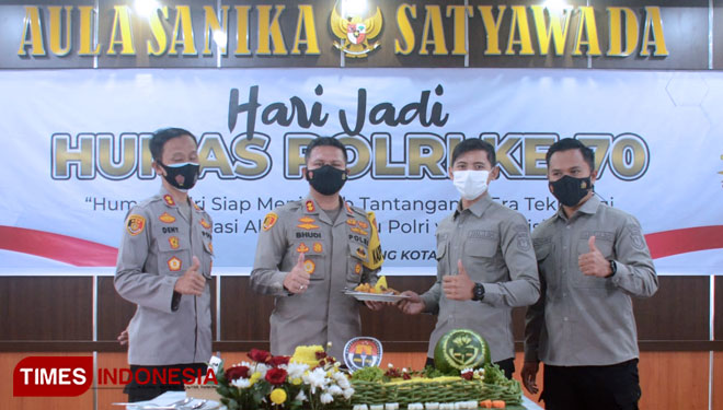 Budi Hermanto c