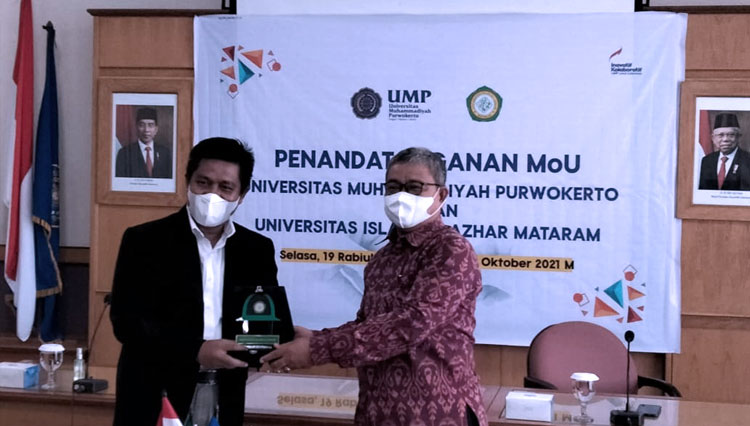 Unizar-Mataram-dengan-Unikom.jpg
