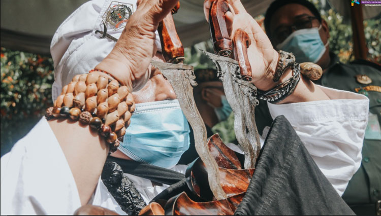 Tradisi Adat Nyangku a