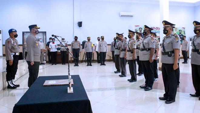 Kapolres Jombang C