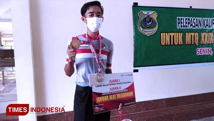 Rutin Lewati Empat Kabupaten, Pesepeda Asal Bondowoso Sabet Emas Kejurnas