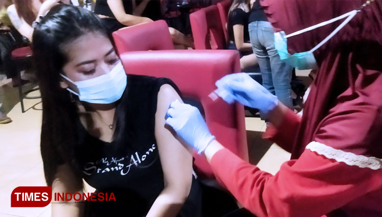 Kebut Vaksinasi Covid-19, Polres Pacitan Sasar Tempat Hiburan Malam