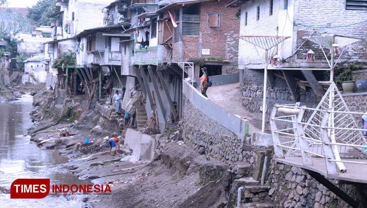 Pengungsi Banjir 3