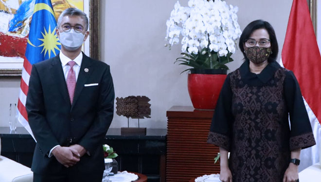 Indonesia dan Malaysia b