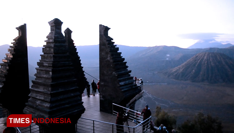 Eksotika alam bromo sudah sangat dirindukan oleh masyarakat. (FOTO: Ryan/TIMES Indonesia)