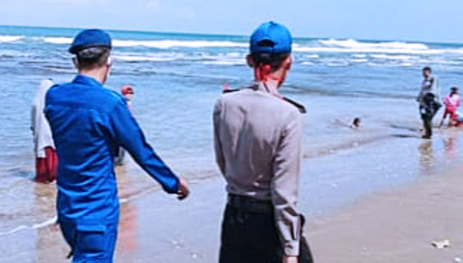 Sat Polairud Polres Tasikmalaya Melakukan Patroli Tiga Pantai Kecamatan Cipatujah