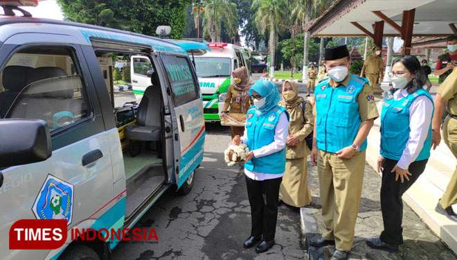 Bupati-Blitar-2.jpg