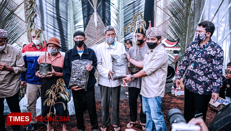 Narasumber-acara-diskusi-publik-bertajuk-Fakta-Jurnalisme-Televisi.jpg