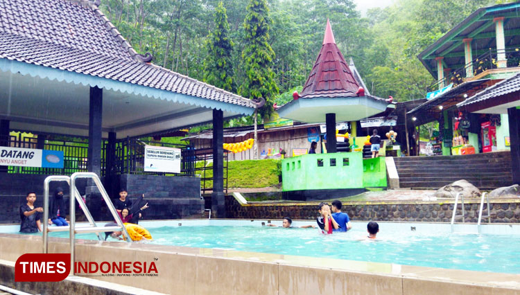 Spot kolam untuk anak-anak yang nyaman untuk berenang. (Foto: Yusuf/TIMES Indonesia)