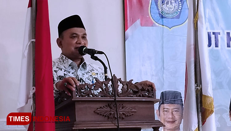 Lamongan hari guru 3