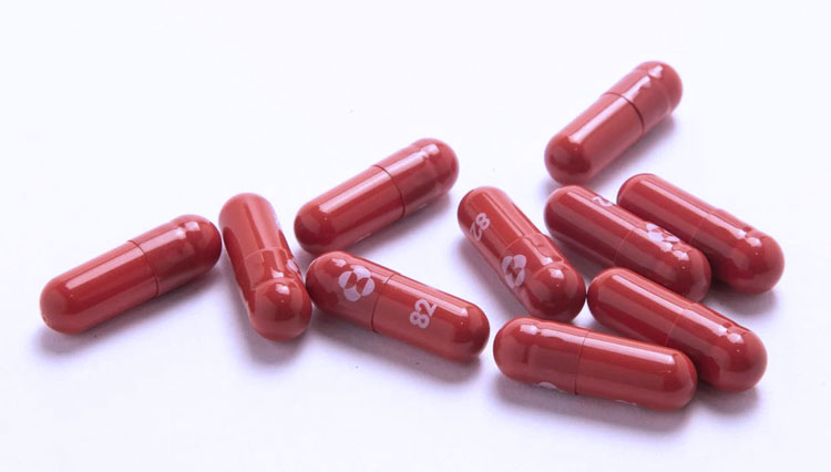 Pil pengobatan COVID-19 eksperimental, yang disebut molnupiravir dan sedang dikembangkan oleh Merck & Co Inc dan Ridgeback Biotherapeutics LP. (FOTO: REUTERS)