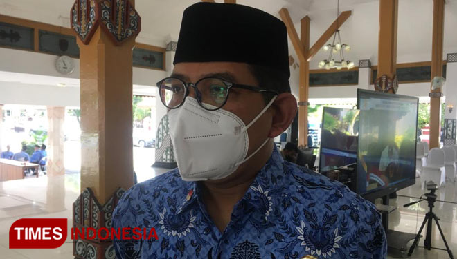 Sekretaris Daerah Kabupaten Ngawi M Sodiq Triwidiyanto saat memberikan keterangan. (Foto: M.Miftakul/TIMES Indonesia)