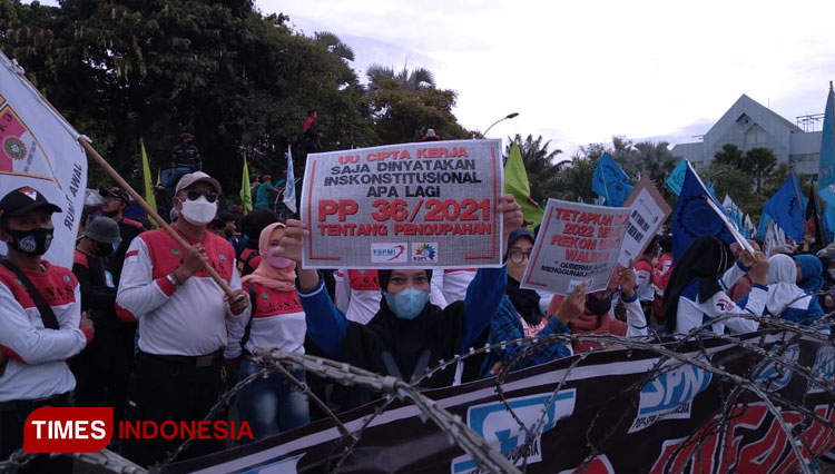 demo Jalan Gubernur Suryo 3