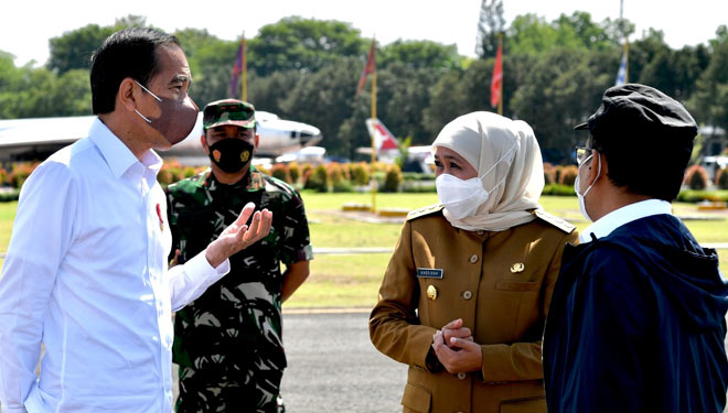 Jokowi-Khofifah.jpg
