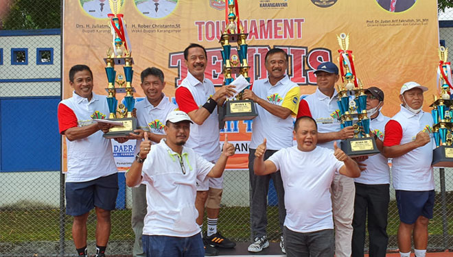 Membanggakan, Tim Tenis Pemprov Jatim Sabet Juara di Seman Widjojo Cup XVIII 2021