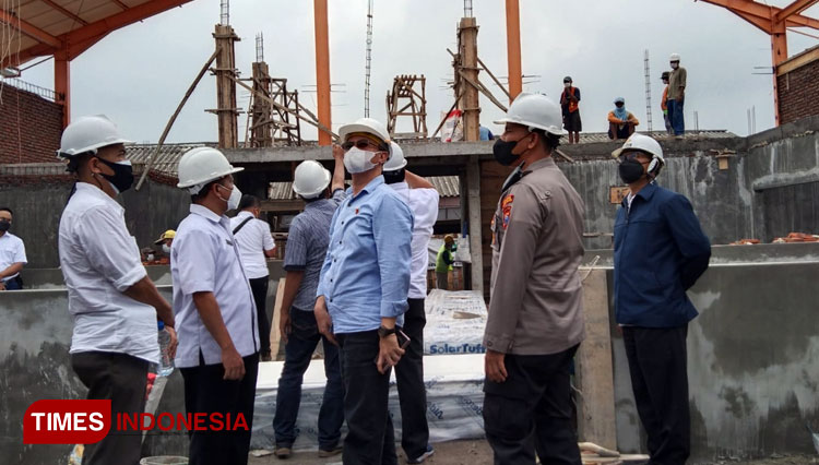 Satgas PEN Mabes Polri dan APIP Probolinggo Pantau Pembangunan Pasar Bayeman