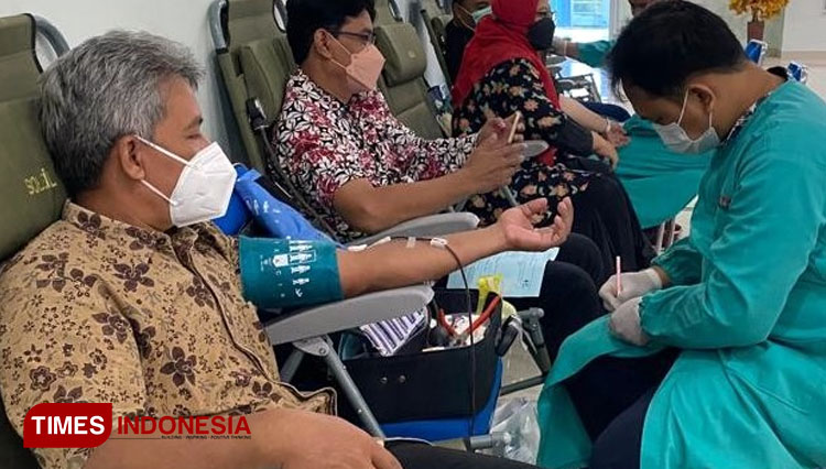 Suasana donor darah di RSUD Sleman. (FOTO: RSUD Sleman for TIMES Indonesia)