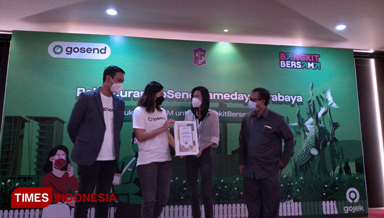 meluncurkan-layanan-GoSend-Sameday-di-Surabaya-2.jpg
