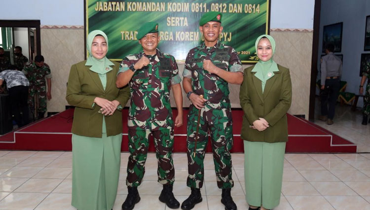 Korem 082 CPYJ a