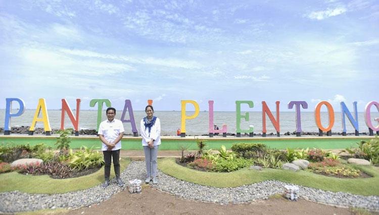 Menteri Desa b