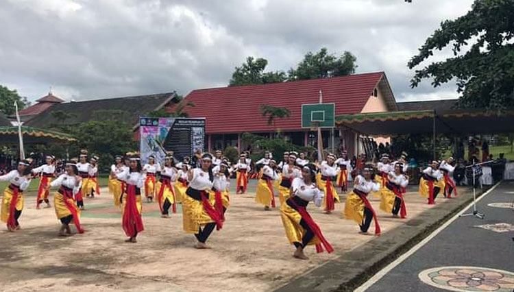 Sabtu Budaya menjadi salah satu program unggulan di Dinas Pendidikan dan Kebudayaan Provinsi NTB. (FOTO: Humas Dikbud NTB)