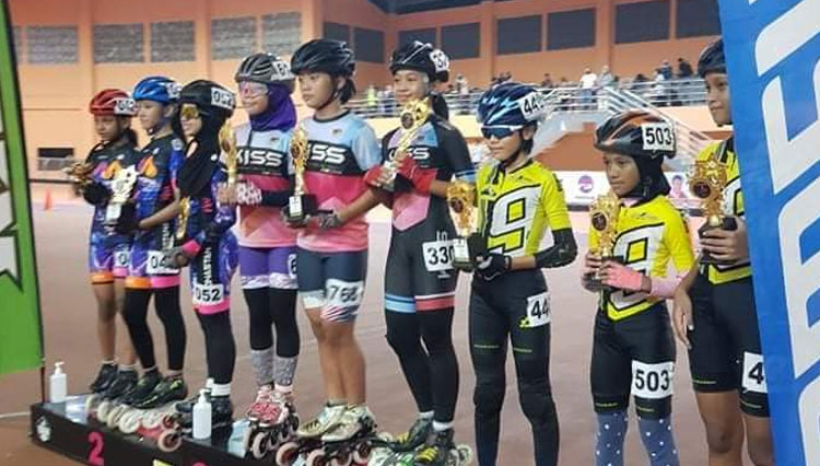 Atlet sepatu roda Kabupaten Malang b