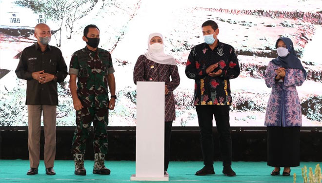 Khofifah.jpg