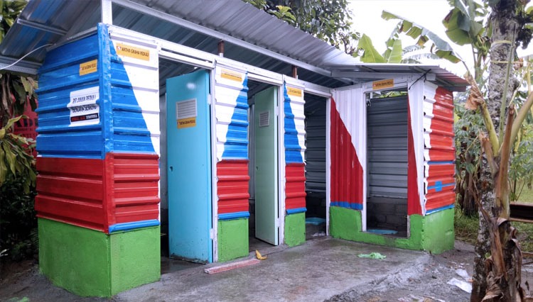 toilet Pengungsi Erupsi Semeru